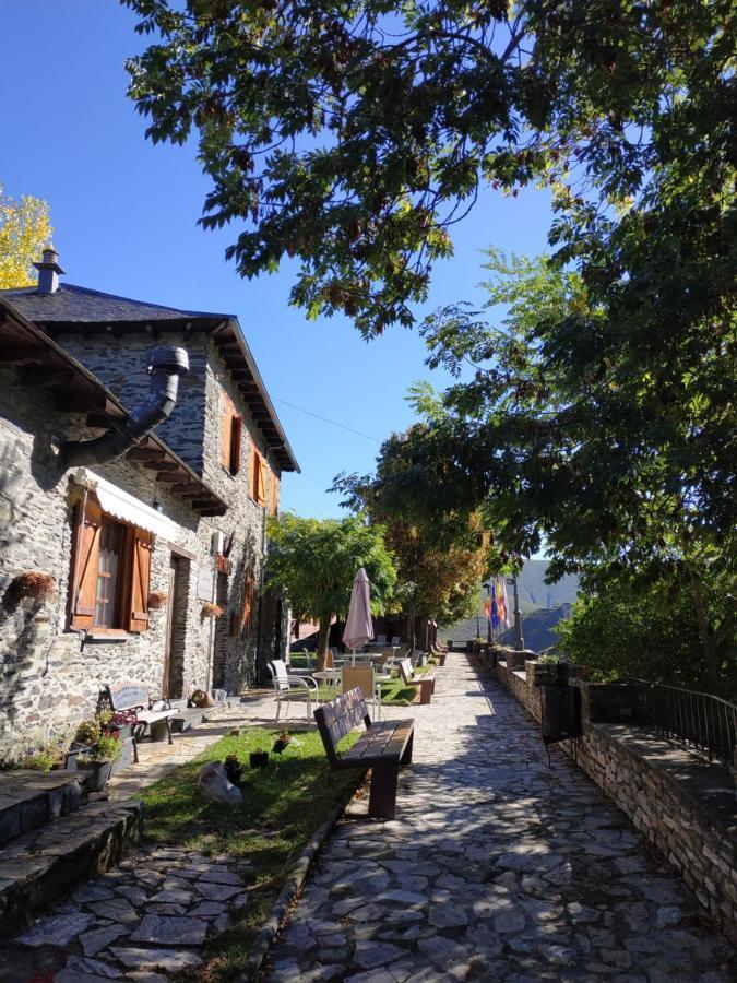 Albergue Valle De Fornela Peranzanes Exterior foto